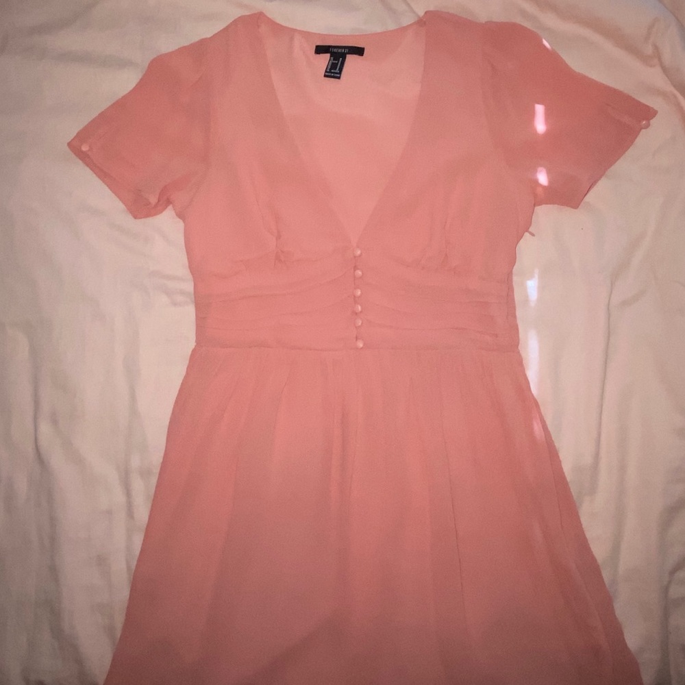 Forever 21 || pink buttoned dress - Picture 2 of 3
